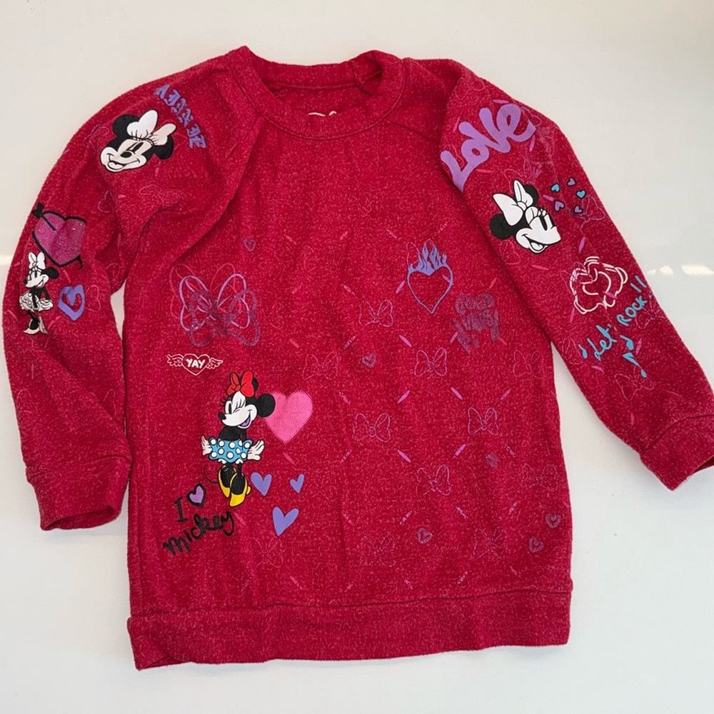 Chaser Brand girls size 6 Disney X chaser Minnie sweatshirt in red